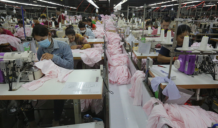 Cambodia records 22 pct rise in exports of garments, textiles, shoes, travel goods in first 4 months